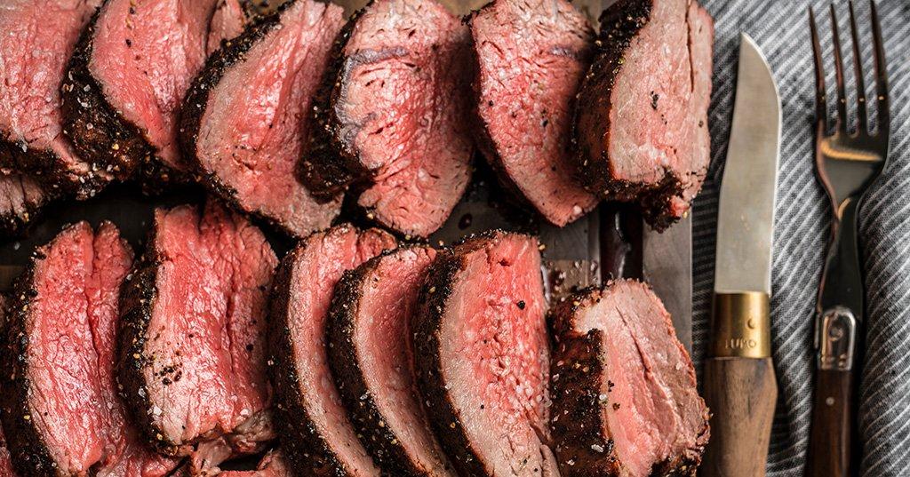 Espresso Coriander Rubbed Beef Tenderloin_RE_HE_M